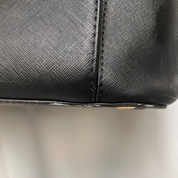 Michael Kors Bag - Picture 8 of 8